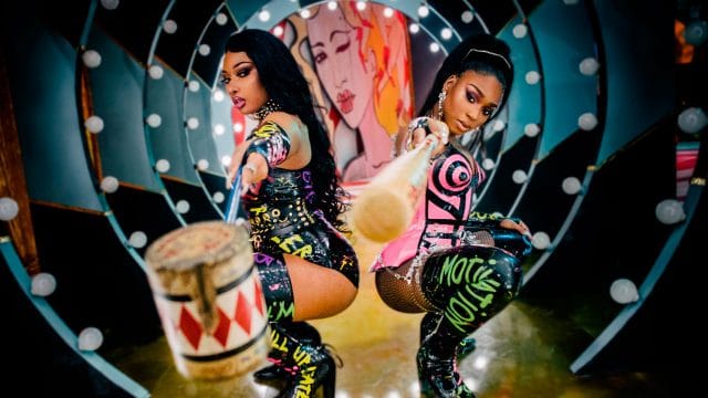 normani diamonds aves de rapina dc CDL 1280x720 01