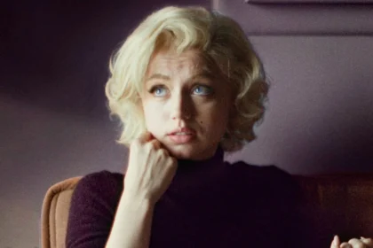 Blonde Marilyn Monroe