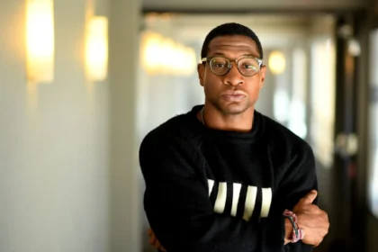 Jonathan majors vfmiew