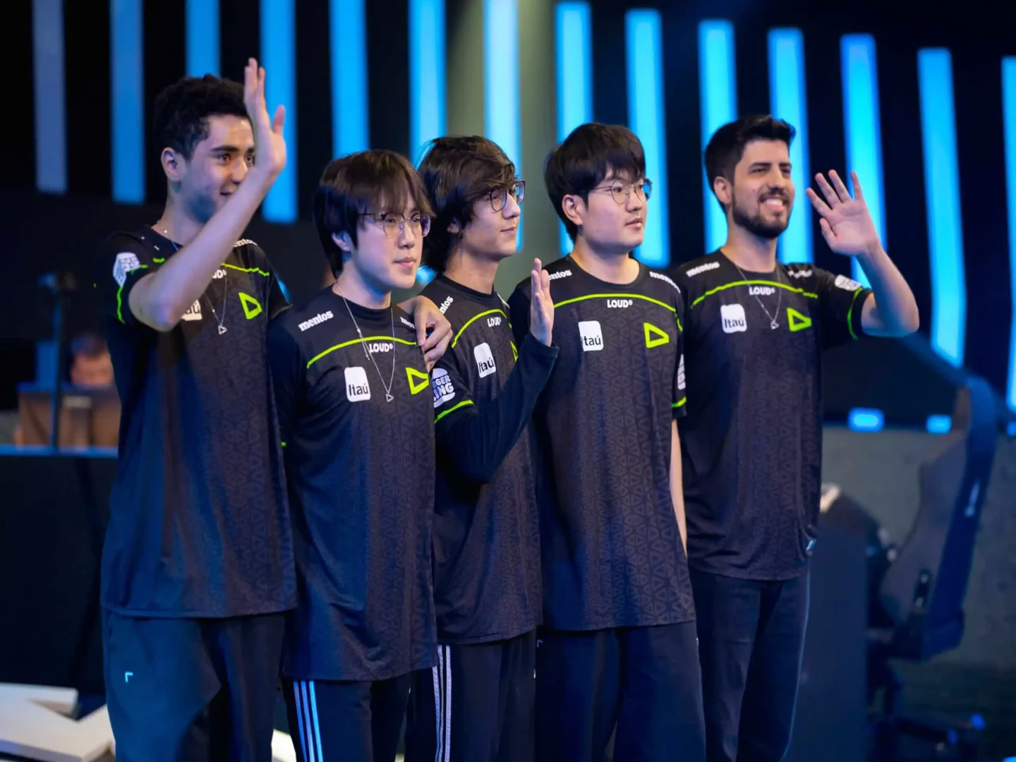 LOUD empolga, mas perde na estreia do MSI 2023 1 LOUD MSI 2023