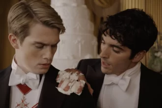 Vermelho Branco e Sangue Azul