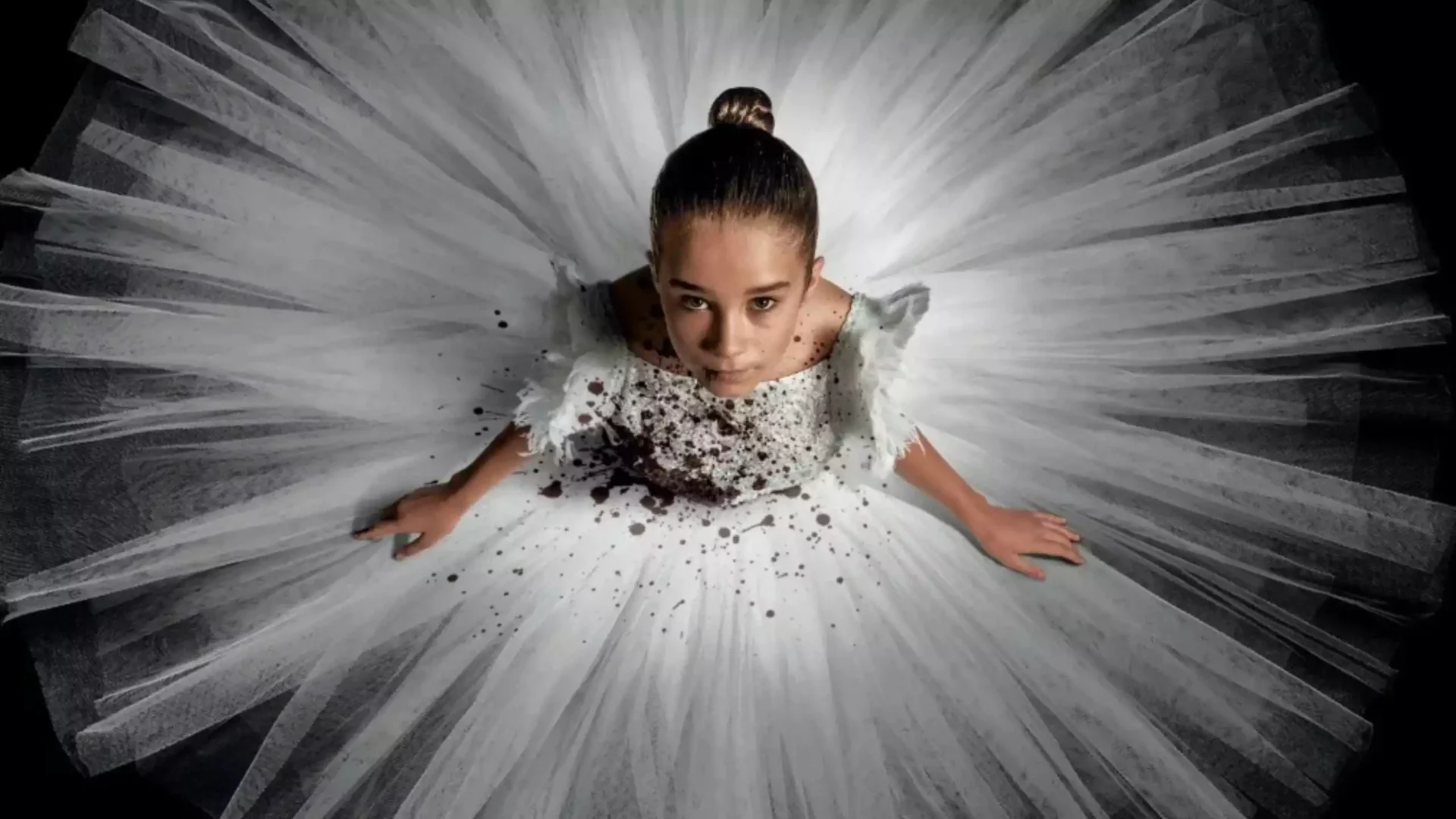 Crítica | Abigail surpreende sendo "divertido, engraçado e caricato" 1 Abigail Crítica