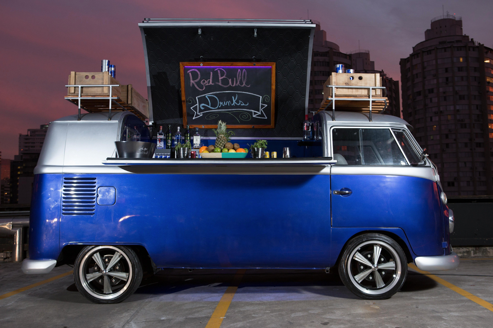 Doce Maravilha trás Amstel, ELO, Coca-Cola e outras marcas 3 Red Bull