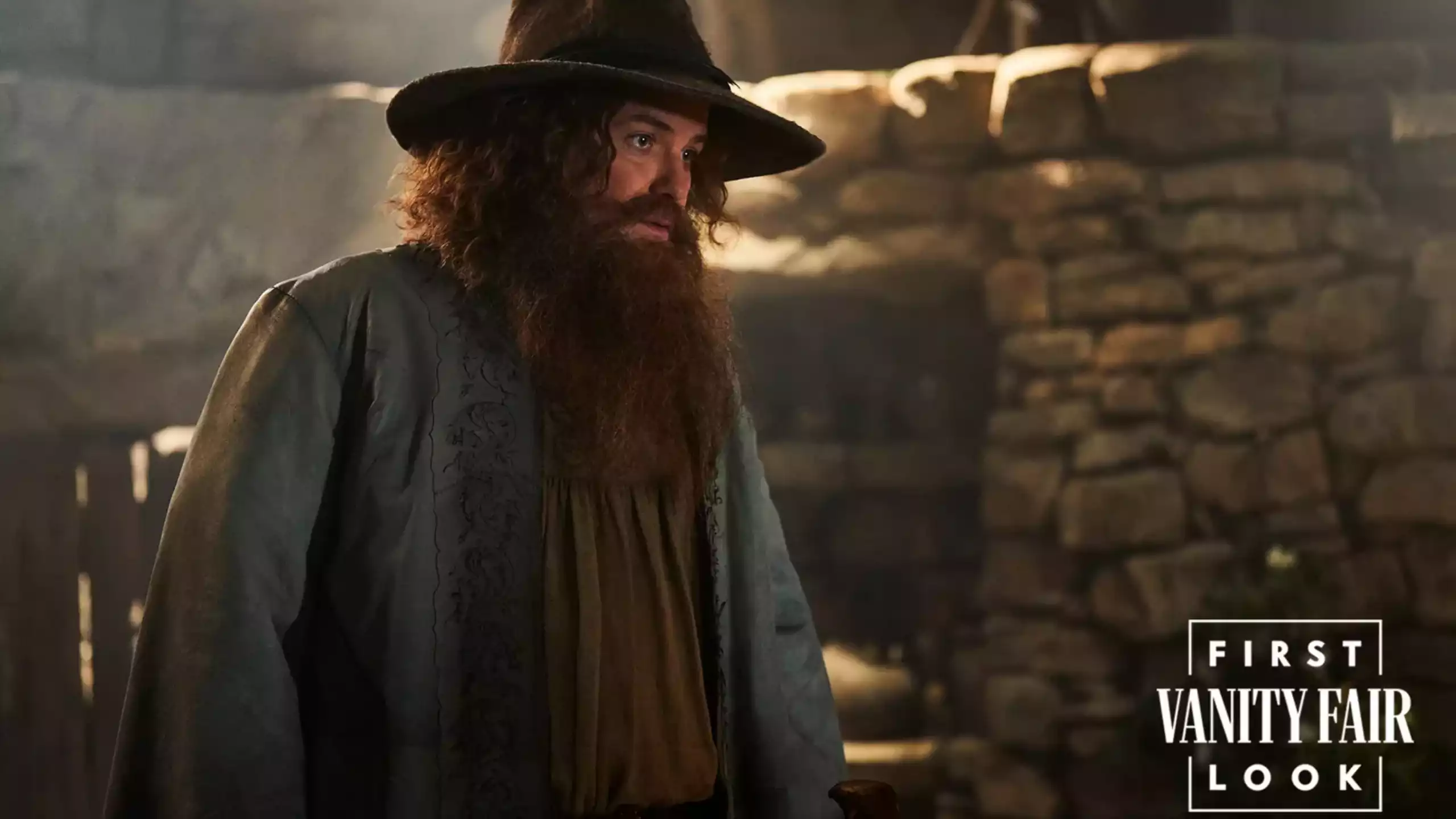 Tom Bombadil estará na 2ª temporada de Os Anéis de Poder Rory Kinnear como Tom Bombadil na 2ª temporada de Anéis de Poder.