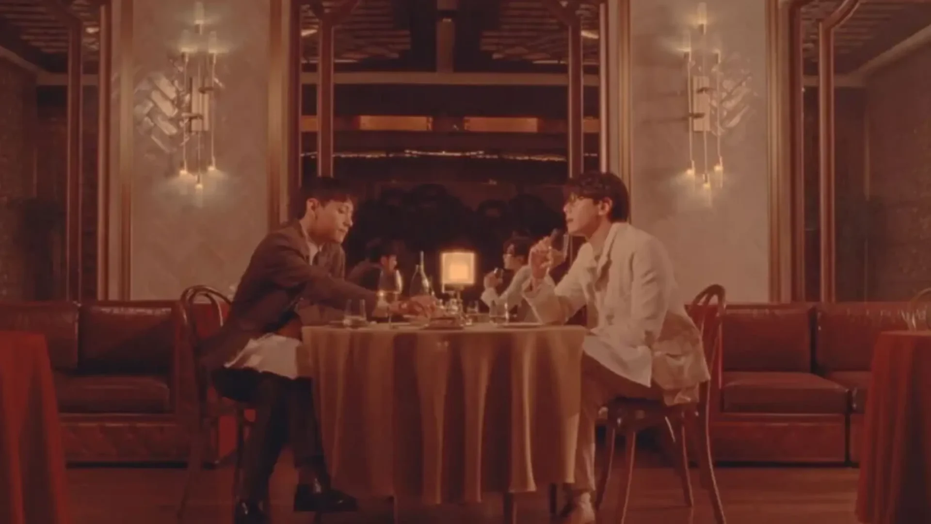 V, do BTS, anuncia “Winter Ahead” em parceria com Park Hyo Shin 1 V winter ahead billboard 1548 scaled