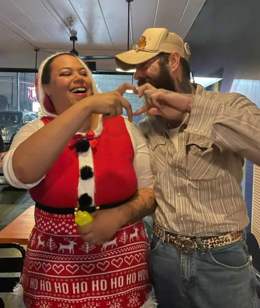 Post Malone vai a lanchonete e surpreende garçonete "ele mudou minha vida..." Post Malone
