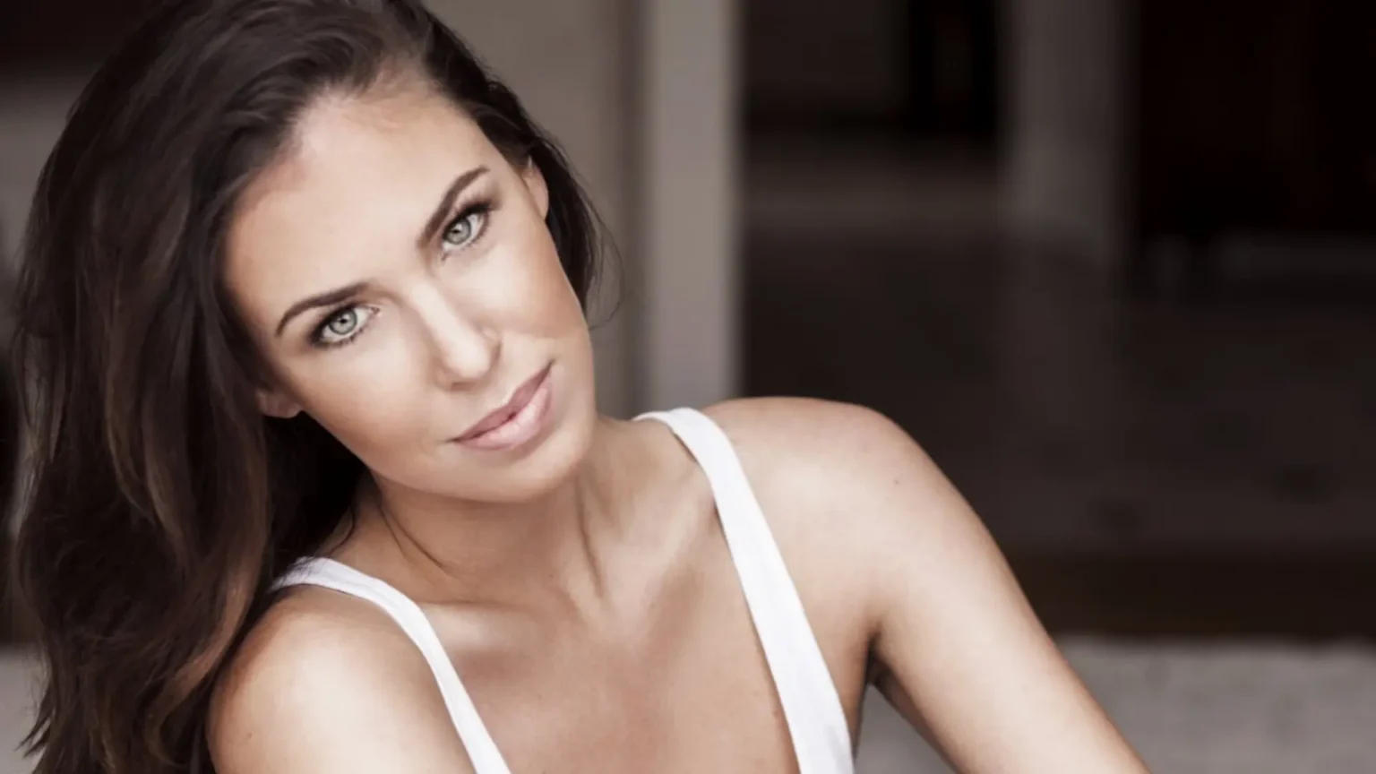 Jasmine Mooney, de American Pie, é presa por imigração ilegal 1 jasmine mooney