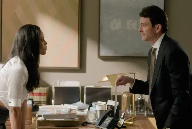Suits LA | Dois personagens da série já tiveram um romance, saiba quais Suits La Lex Scott Davis como Erica Rollins, Bryan Greenberg como Rick Dodson