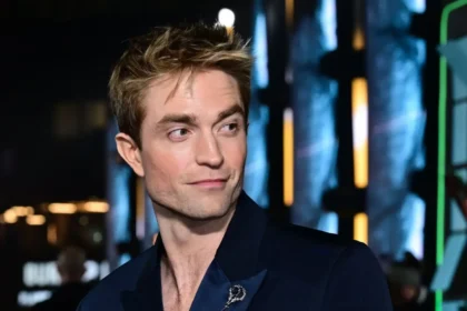 Robert Pattinson