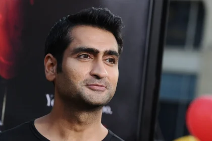 kumail nanjiani eternos