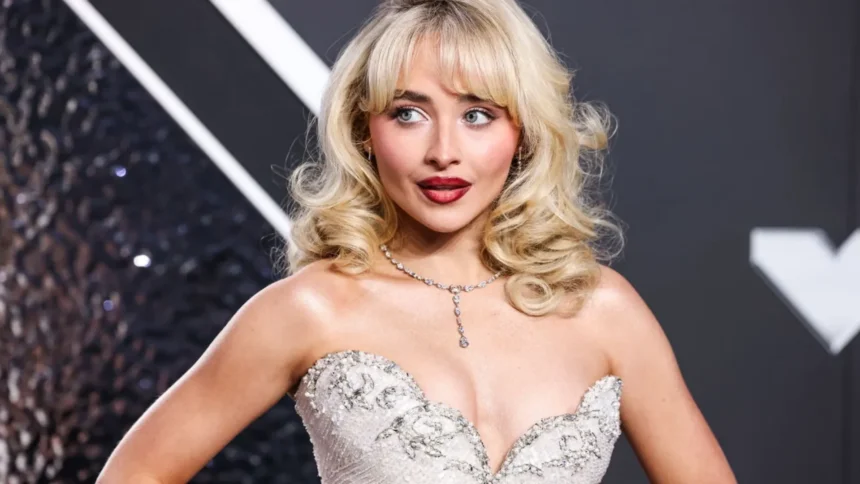 Sabrina Carpenter e diretora de "Succession" farão novo "Alice no País das Maravilhas" 1 Sabrina Carpenter