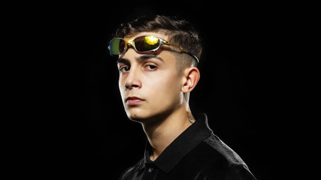 MC Hariel Warner Music