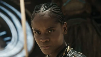 vingadores doutor destino shuri