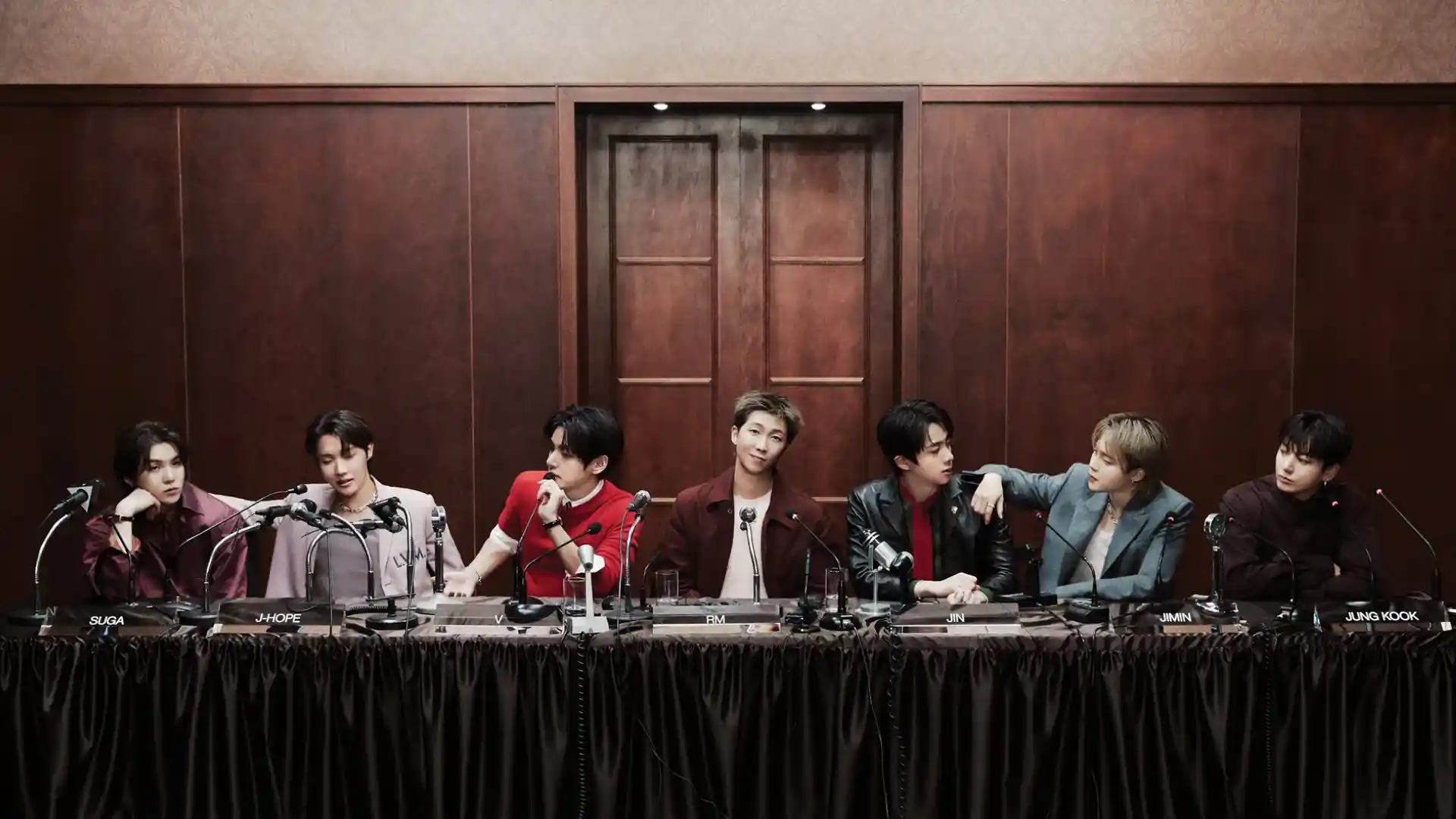 BTS revela tracklist do 5º álbum de estúdio "ARIRANG"