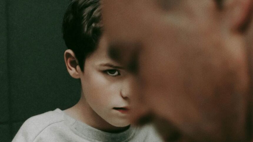 Owen Cooper adolencia dc