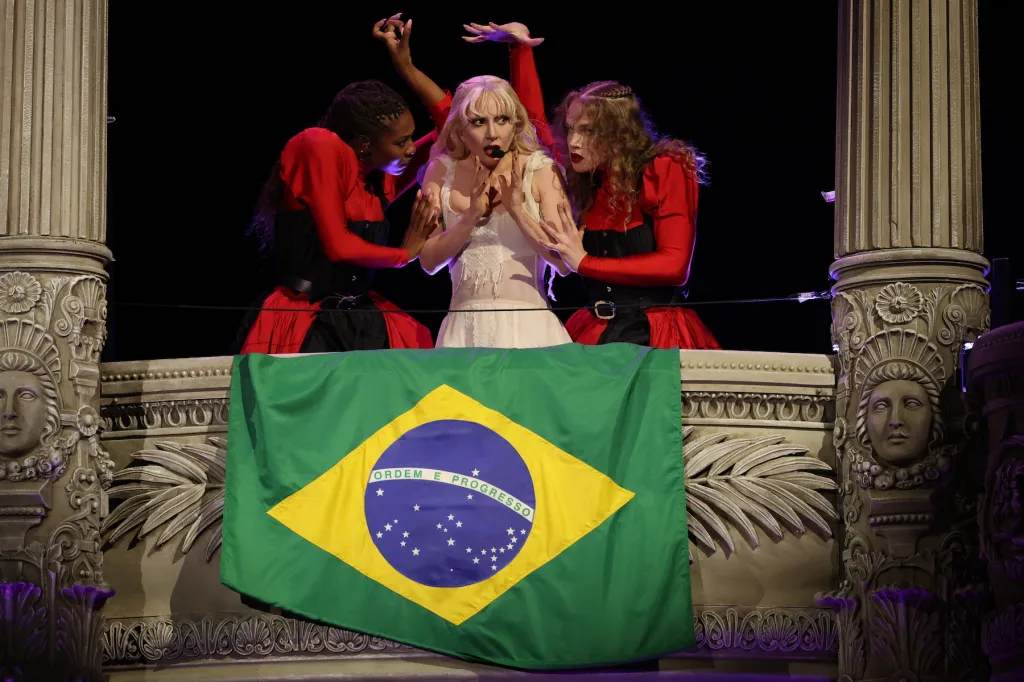 Lady Gaga é uma das maiores lendas da cultura pop atual.