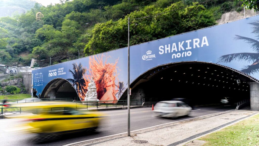 todo mundo no rio shakira ewqdsddd