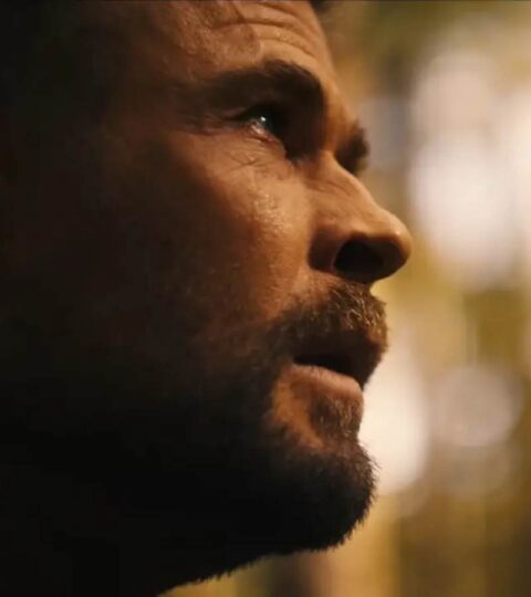 vingadores doutor destino cabana do leitor Thor 1600x900 1