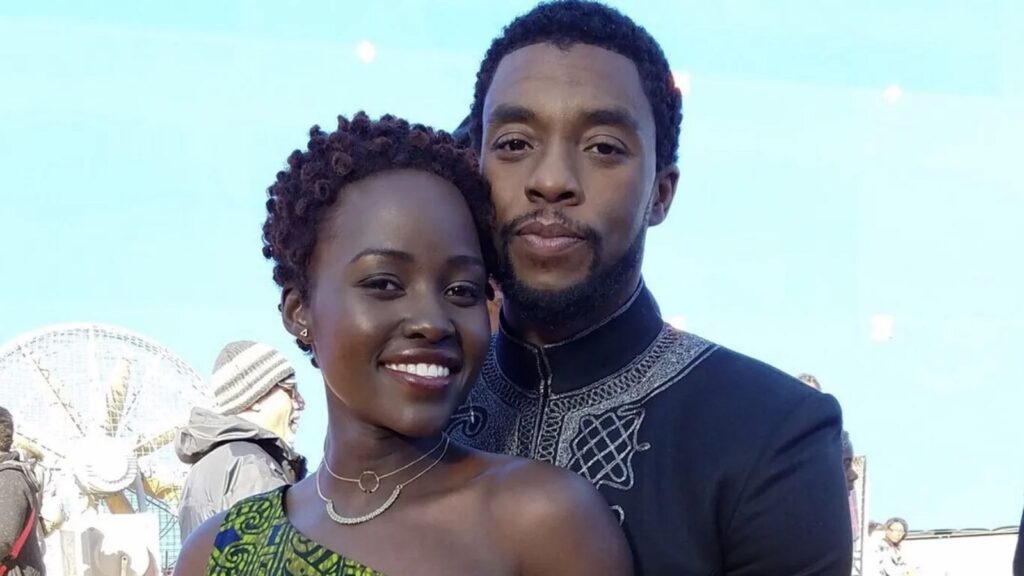 lupita nyongo e chadwick boseman cabana do leitor 1600x900 1