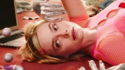 margo esta em apuros serie estrelada por elle fanning cabana do leitor 1600x900 1
