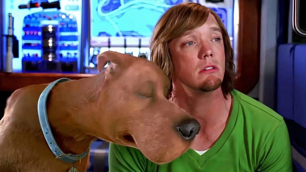 matthew lillard salsicha em filme de scooby doo cabana do leitor 1600x900 1