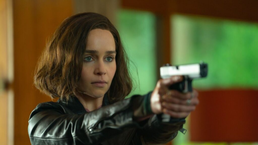 Emilicia Clarke em Invasão Secreta