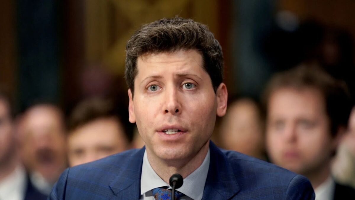 openai ceo sam altman cabana do leitor 1600x900 1