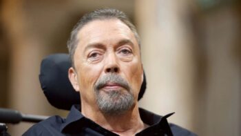 tim curry qe cabana do leitor 1600x900 1