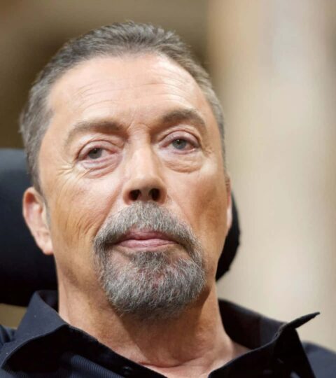 tim curry qe cabana do leitor 1600x900 1