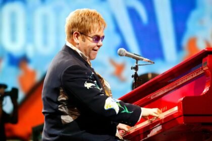 20 Elton John