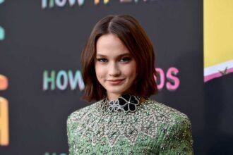 cailee-spaeny-cabana-do-leitor-1600×900